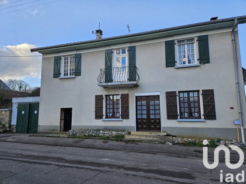 Traditional house 4 rooms of 95 m² in Frasne-le-Château (70700)