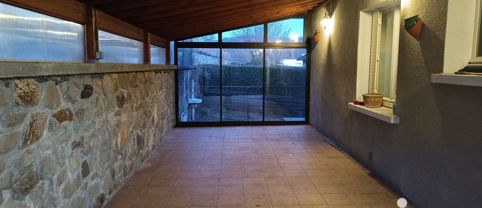 House 5 rooms of 127 m² in Marmanhac (15250)