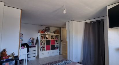 Maison 7 pièces de 162 m² à Cuers (83390)