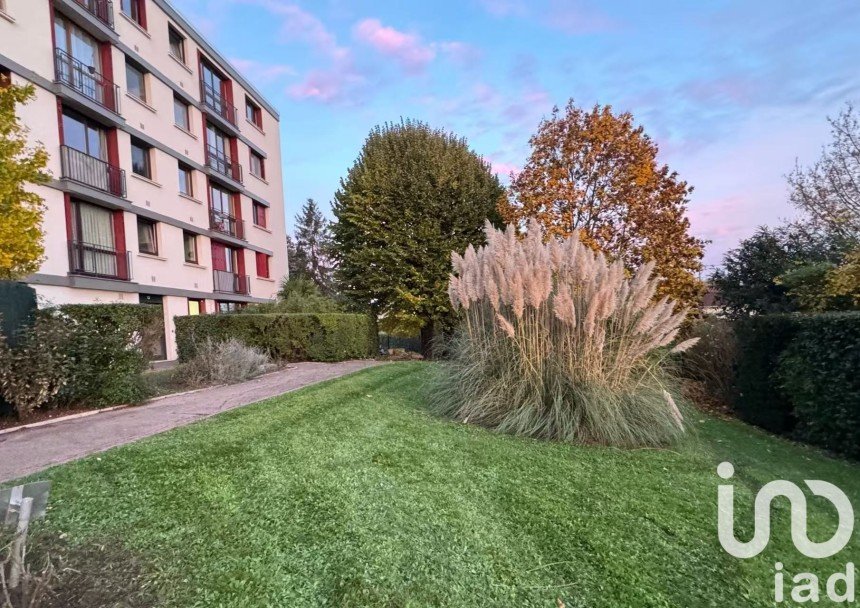 Apartment 3 rooms of 60 m² in Deuil-la-Barre (95170)