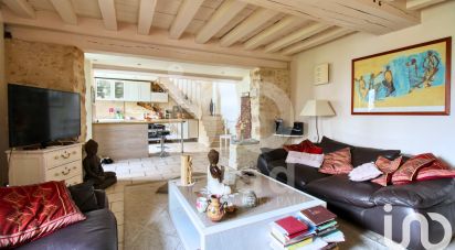 Maison 6 pièces de 144 m² à Bazoches-les-Gallerandes (45480)