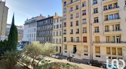 Apartment 6 rooms of 160 m² in Marseille (13006)