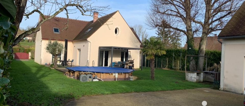 House 7 rooms of 168 m² in Parnes (60240)