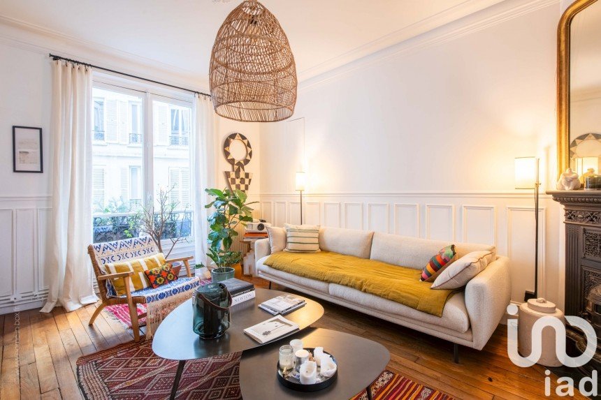 Apartment 3 rooms of 77 m² in Paris (75018)