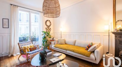 Apartment 3 rooms of 77 m² in Paris (75018)