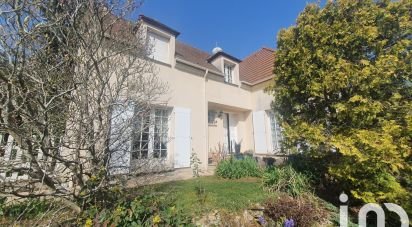 Traditional house 8 rooms of 200 m² in Bures-sur-Yvette (91440)