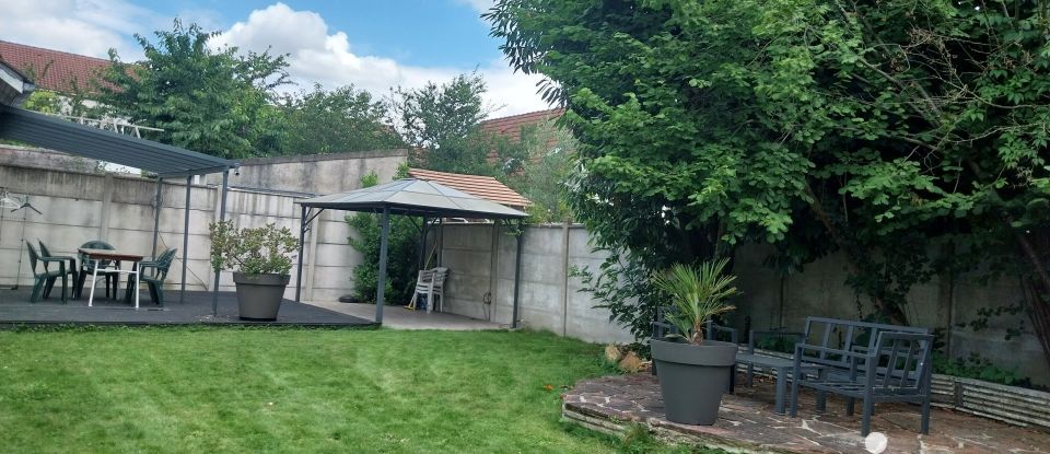 House 7 rooms of 120 m² in Chelles (77500)