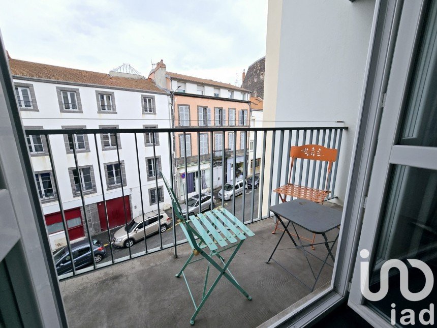 Apartment 1 room of 34 m² in Clermont-Ferrand (63000)