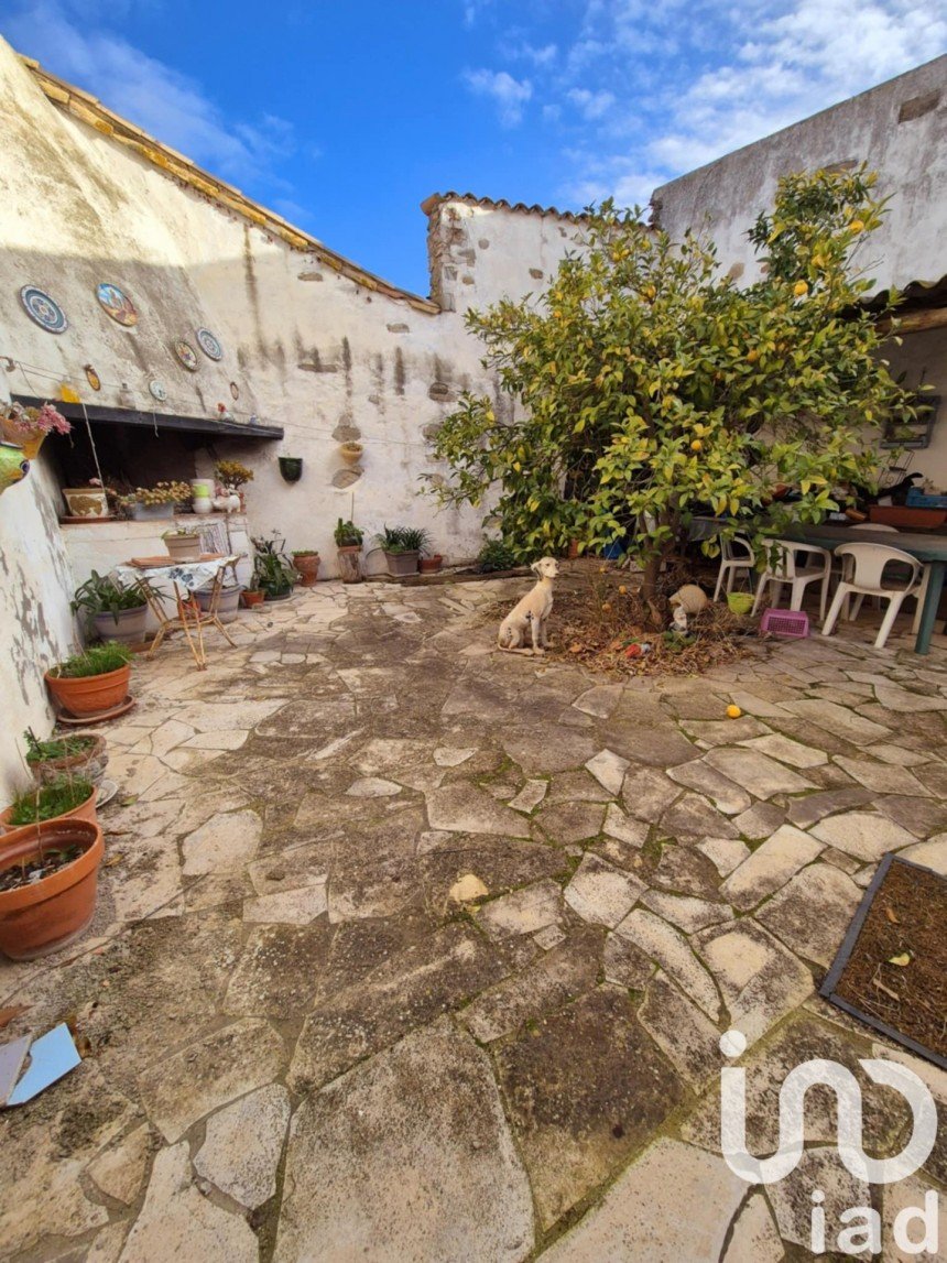 Village house 5 rooms of 135 m² in Ginestas (11120)