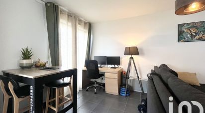 Apartment 2 rooms of 47 m² in Savigny-le-Temple (77176)