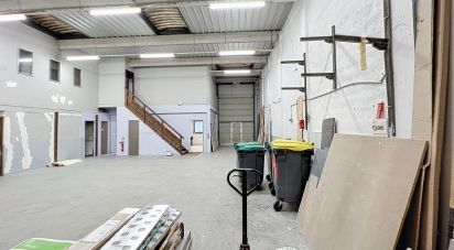 Local d'activités de 340 m² à Moissy-Cramayel (77550)