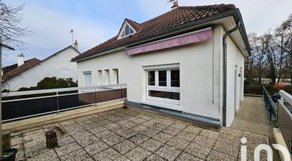 Maison 4 pièces de 83 m² à Vaas (72500)