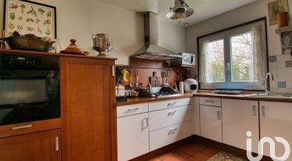 Maison 5 pièces de 149 m² à Berteaucourt-lès-Thennes (80110)