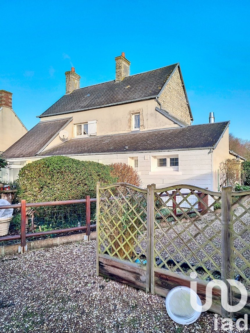 Maison traditionnelle 5 pièces de 135 m² à Formigny (14710)