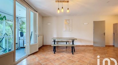 Traditional house 6 rooms of 132 m² in Saint-Paul-en-Forêt (83440)