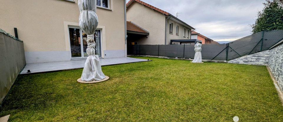 Maison traditionnelle 4 pièces de 81 m² à Contamine-sur-Arve (74130)