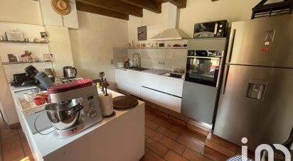 Traditional house 7 rooms of 230 m² in Neaux (42470)