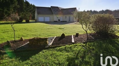 Maison traditionnelle 7 pièces de 146 m² à Tour-en-Bessin (14400)