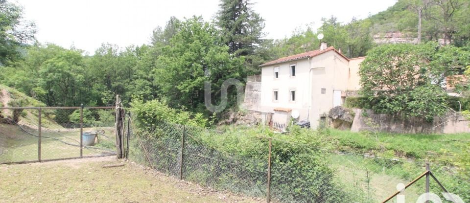 House 6 rooms of 275 m² in Saint-Affrique (12400)