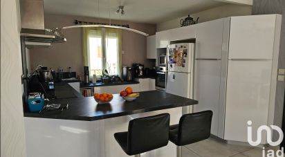 Maison 6 pièces de 140 m² à Trans-en-Provence (83720)