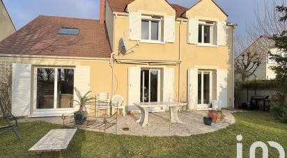 Traditional house 7 rooms of 176 m² in Soisy-sur-Seine (91450)