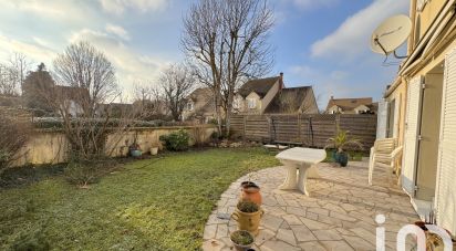 Traditional house 7 rooms of 176 m² in Soisy-sur-Seine (91450)