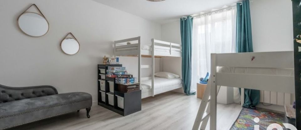 Apartment 3 rooms of 56 m² in Ferrières-en-Brie (77164)