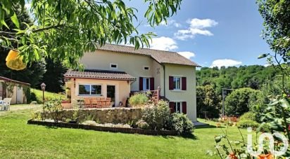 Estate 11 rooms of 270 m² in Grun-Bordas (24380)