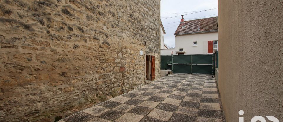 Town house 5 rooms of 85 m² in Châlons-en-Champagne (51000)