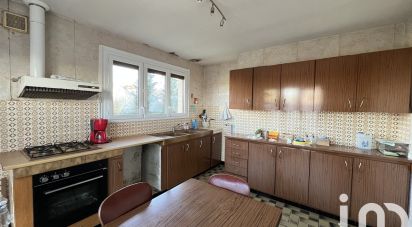 Maison 5 pièces de 135 m² à Cérans-Foulletourte (72330)