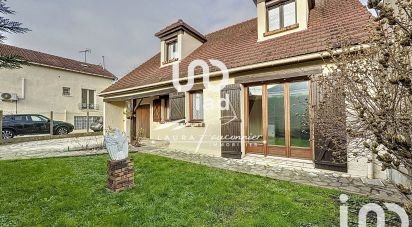 Maison traditionnelle 8 pièces de 110 m² à Aulnay-sous-Bois (93600)