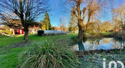 Maison traditionnelle 8 pièces de 174 m² à Soucy (89100)