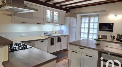 Maison 11 pièces de 300 m² à Rozay-en-Brie (77540)