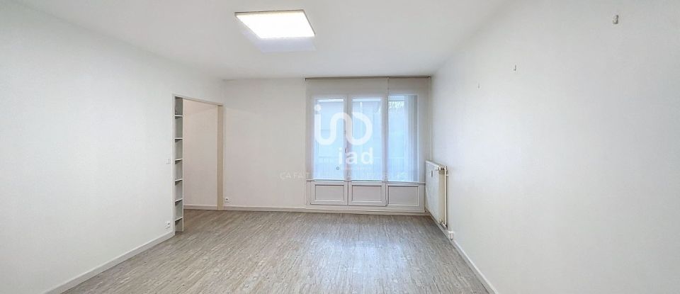 Appartement 3 pièces de 69 m² à Reims (51100)