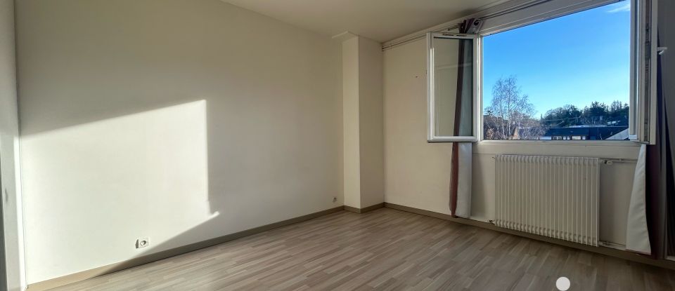 Apartment 4 rooms of 64 m² in Évreux (27000)