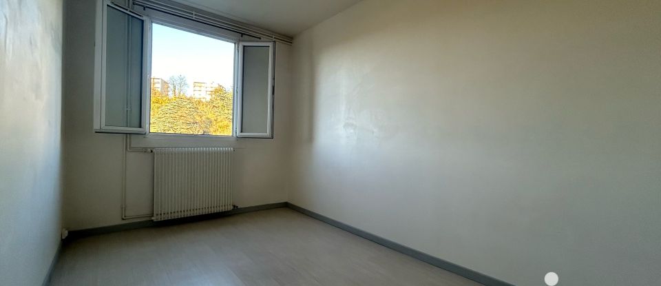 Apartment 4 rooms of 64 m² in Évreux (27000)