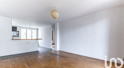 Apartment 3 rooms of 82 m² in Dijon (21000)