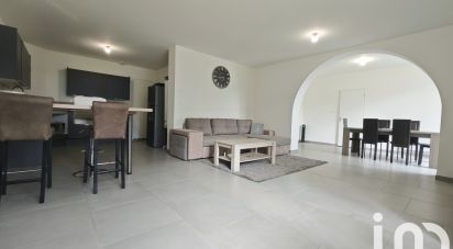 Maison 6 pièces de 104 m² à Bollezeele (59470)