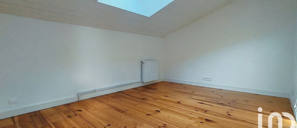 Maison 6 pièces de 141 m² à Lapeyrouse-Fossat (31180)