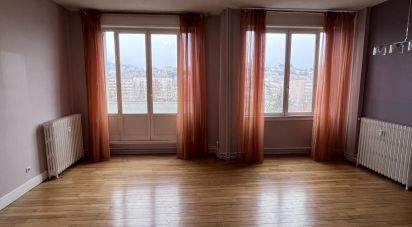 Appartement 3 pièces de 70 m² à Saint-Étienne (42100)