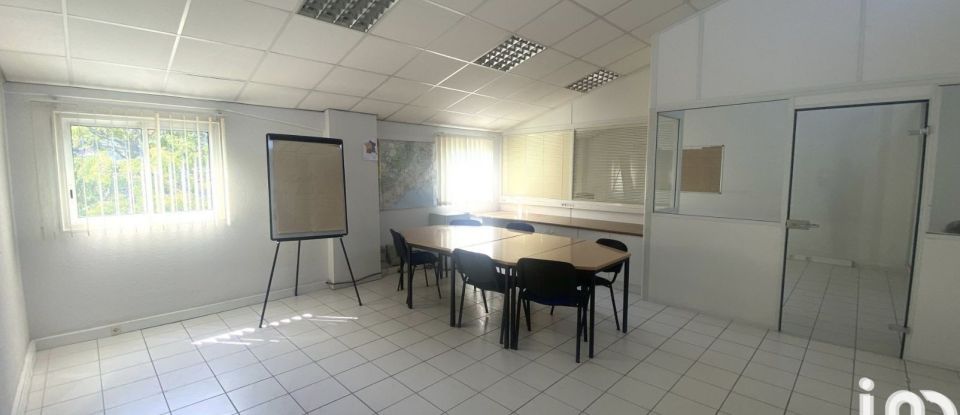 Bureaux de 57 m² à Nîmes (30900)