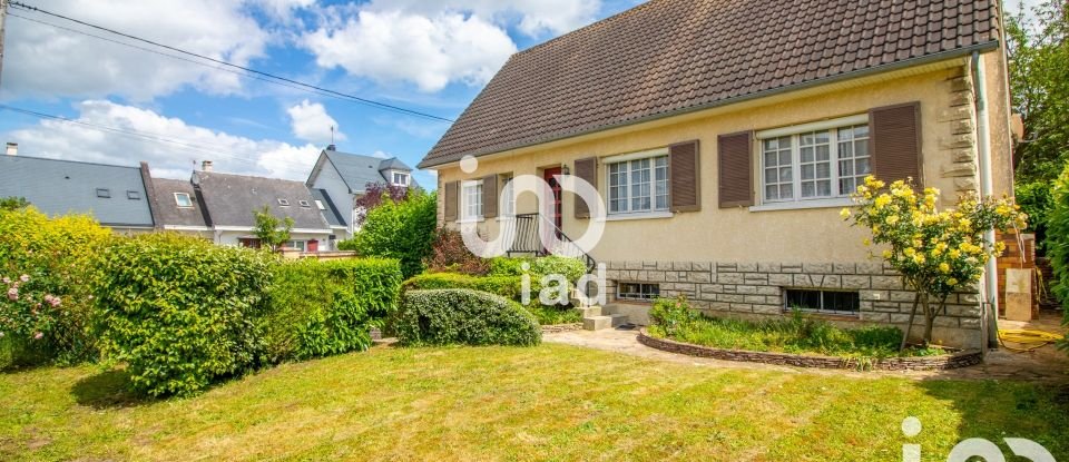 Traditional house 6 rooms of 127 m² in Rosny-sur-Seine (78710)