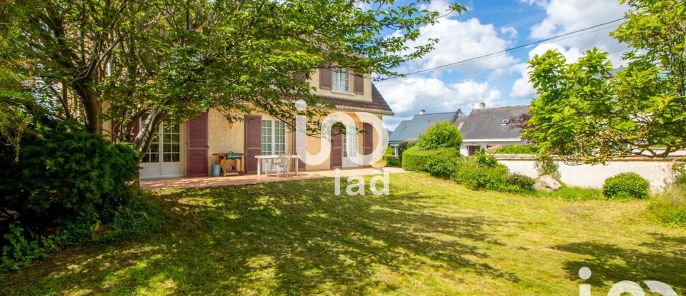 Traditional house 6 rooms of 127 m² in Rosny-sur-Seine (78710)