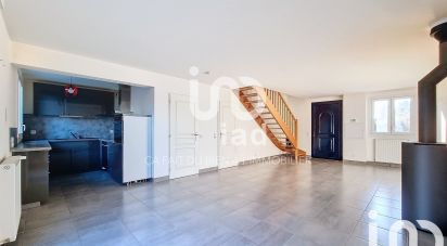 House 5 rooms of 115 m² in Saint-Jean-de-Beauregard (91940)