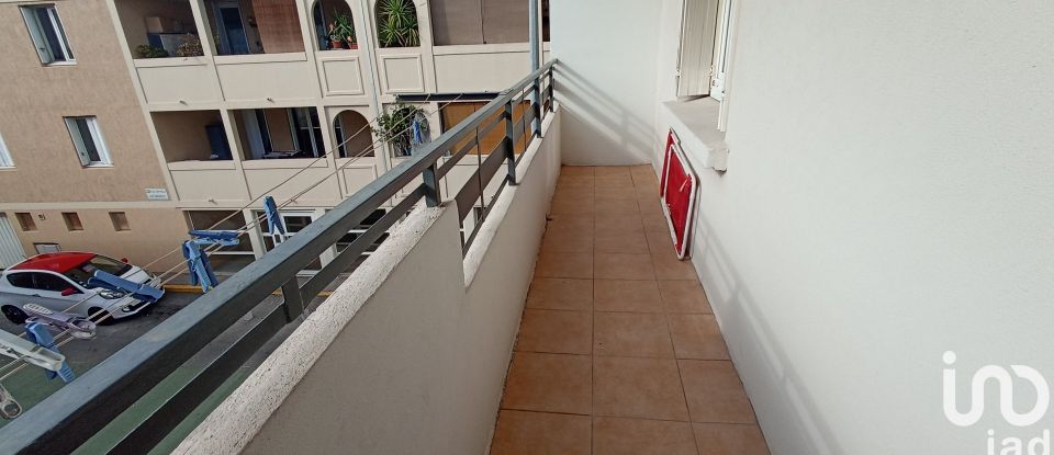 Apartment 3 rooms of 61 m² in Toulon (83000)