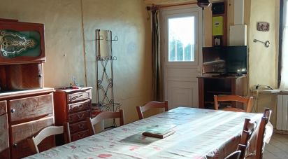 House 3 rooms of 75 m² in Saint-Jean-d'Elle (50810)