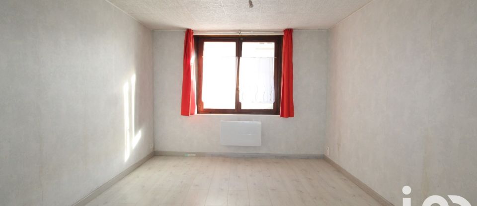 Apartment 2 rooms of 41 m² in Ballainvilliers (91160)