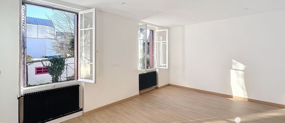 Maison d’architecte 7 pièces de 136 m² à Bagnolet (93170)