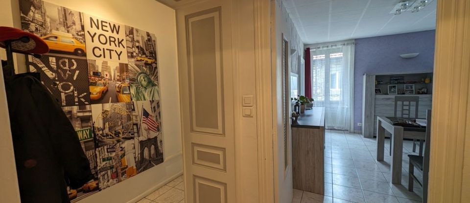 Apartment 5 rooms of 93 m² in Oyonnax (01100)