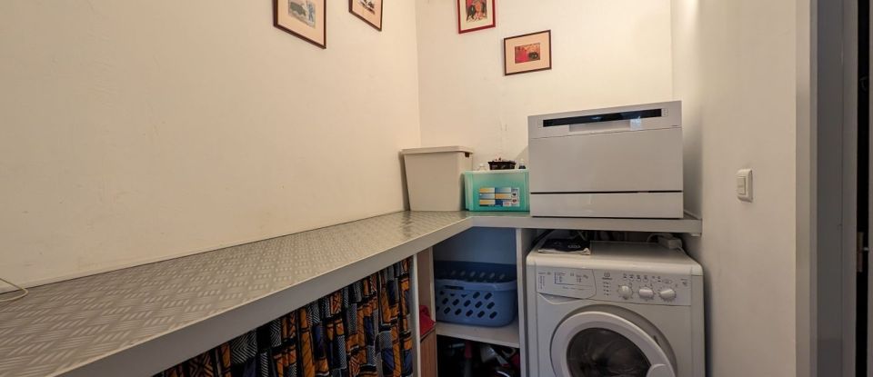 Apartment 5 rooms of 93 m² in Oyonnax (01100)